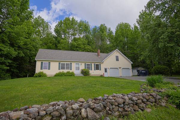 22 Bubier RD, Wilton, ME 04294