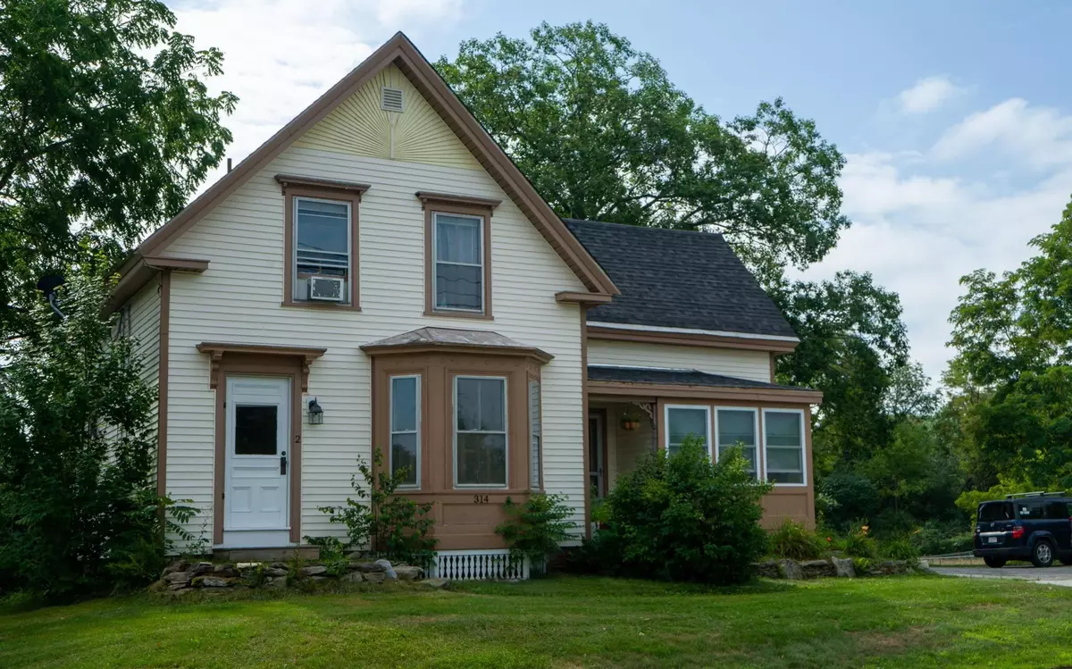 Orrington, ME 04474,314 River RD