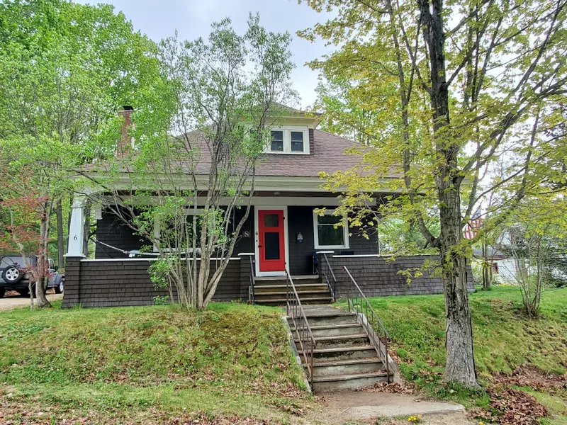 6 Summit ST, Woodstock, ME 04219