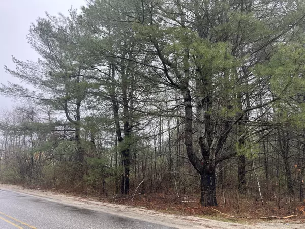 23-15 Hamilton RD, Waterboro, ME 04087