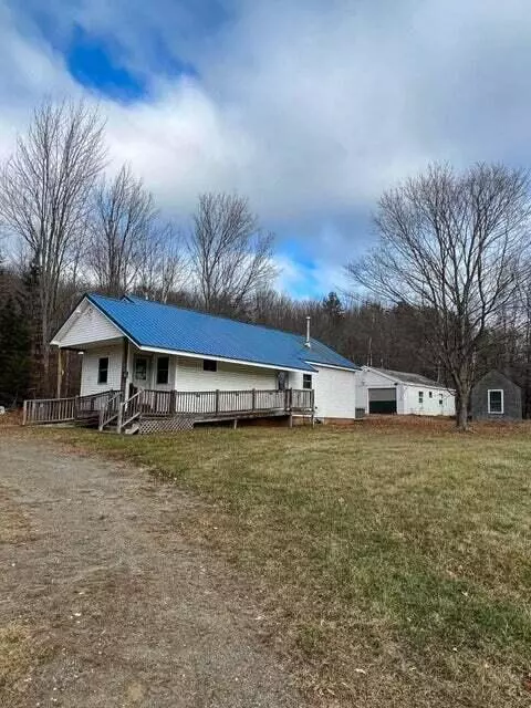 Wilton, ME 04294,3 Bryant RD