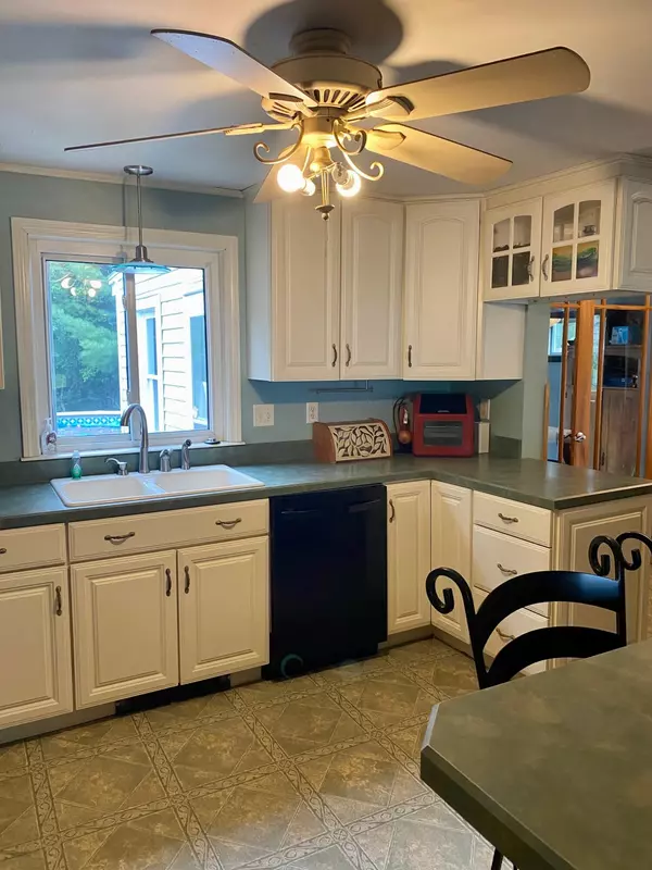 South Portland, ME 04106,5 Delaware AVE