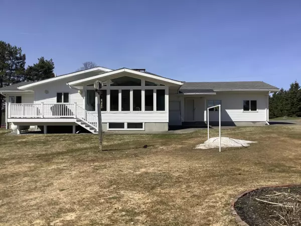 196 Academy ST, Presque Isle, ME 04769