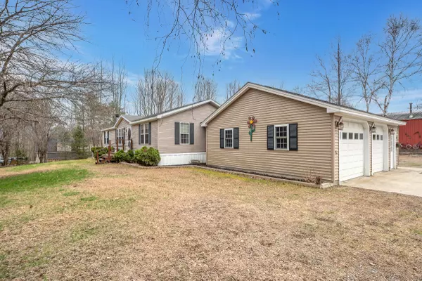 Benton, ME 04901,20 Denico LN