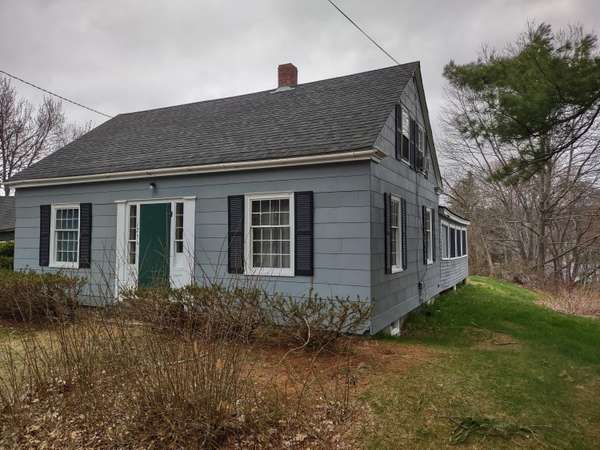 1254 Surry RD, Surry, ME 04684