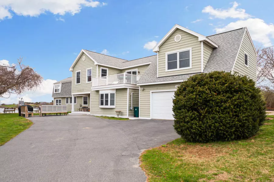 113 Mile Stretch RD, Biddeford, ME 04005