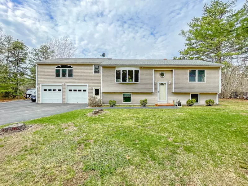33 Lower Tarbox RD, Hollis, ME 04042