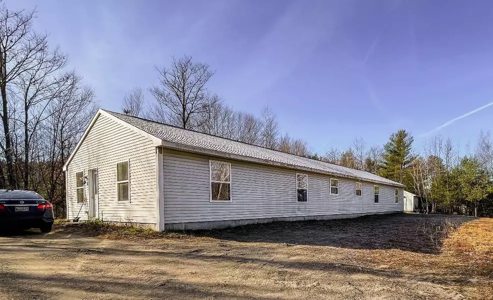 468 Ossipee TRL, Limington, ME 04049