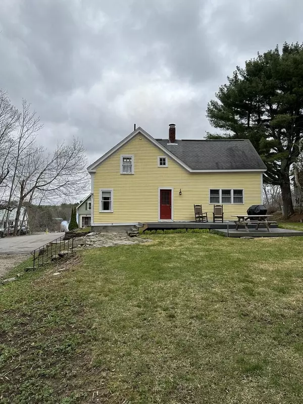 Hampden, ME 04444,84 Summer ST