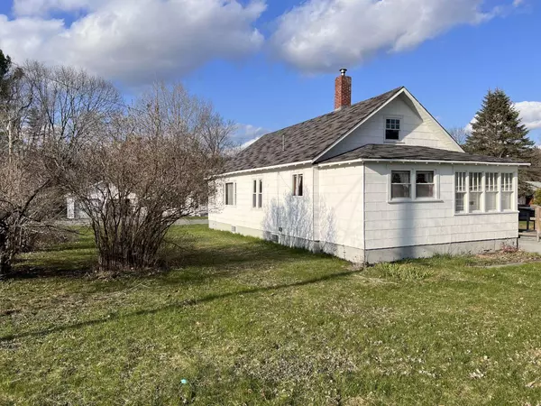 Madison, ME 04950,23 Towne RD