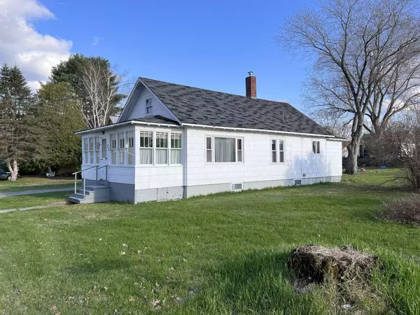 Madison, ME 04950,23 Towne RD