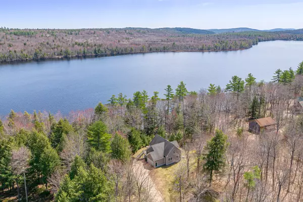 101 Pine DR, Otisfield, ME 04270
