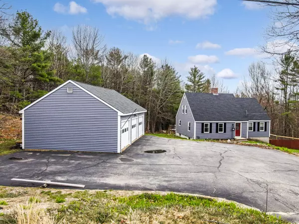 Norway, ME 04268,238 Pikes Hill RD