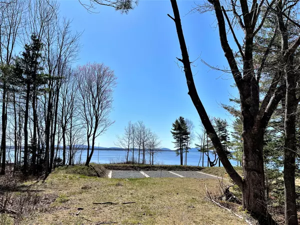 Surry, ME 04684,972 Newbury Neck RD