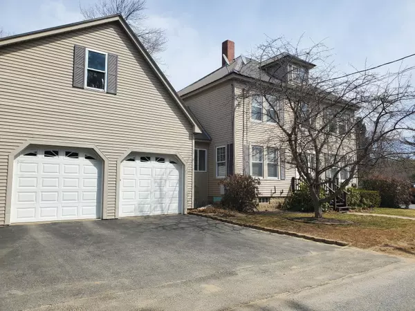79 Pioneer ST, West Paris, ME 04289