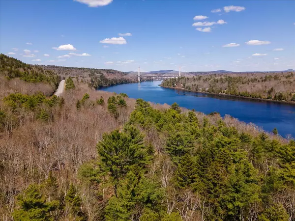 Stockton Springs, ME 04981,1167 US Rt 1