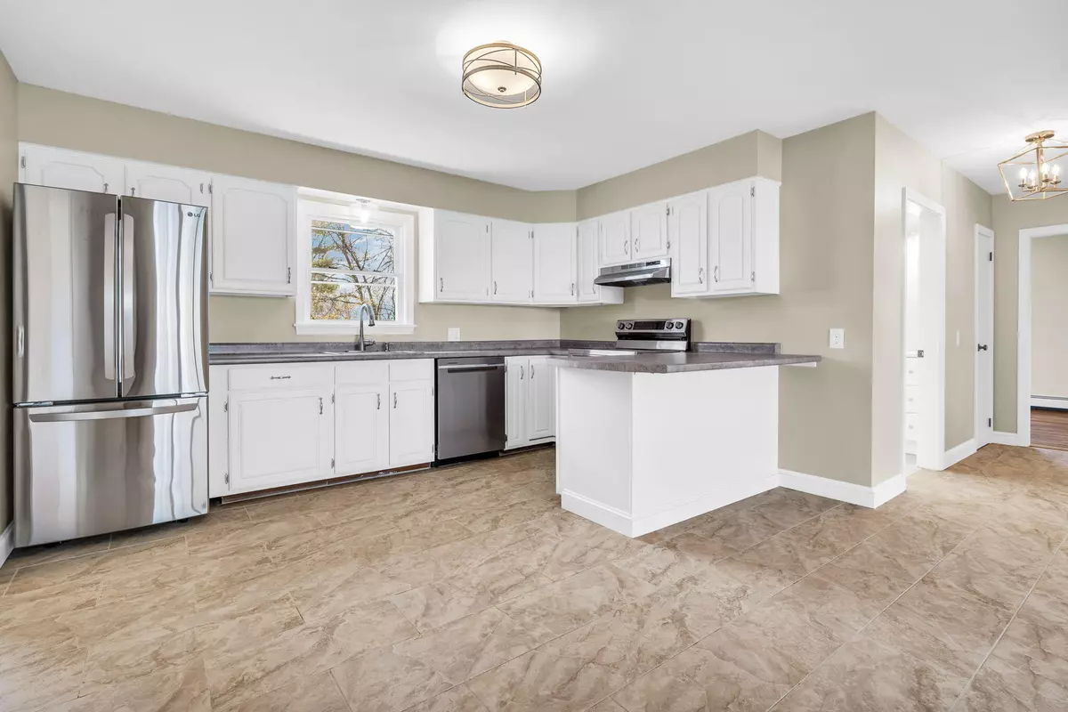 Waterville, ME 04901,38 Roosevelt AVE