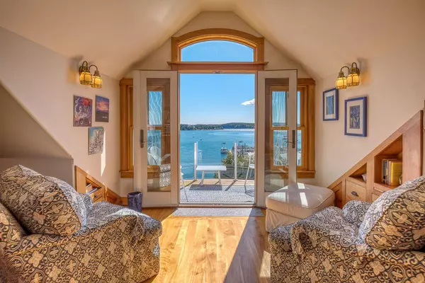 Stonington, ME 04681,22 Seabreeze AVE