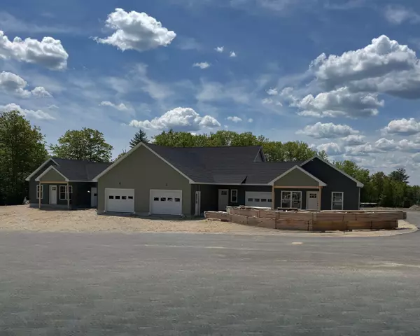 Standish, ME 04084,1 Macie DR #84