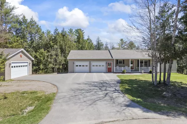 Hermon, ME 04401,61 Pendleton DR