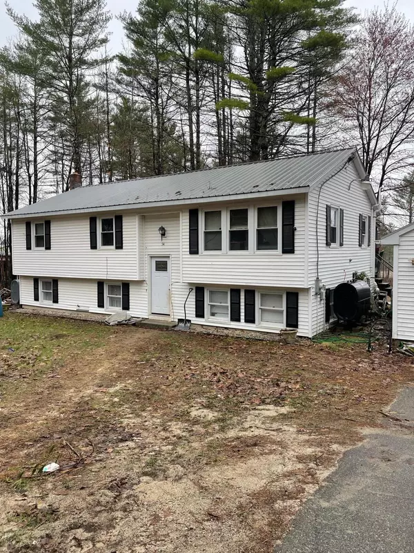 Mechanic Falls, ME 04256,94 Walker RD