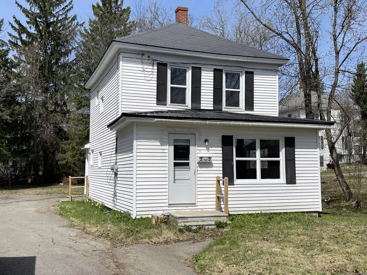 Presque Isle, ME 04769,35 Dyer ST