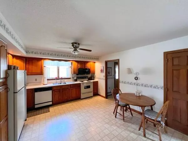 Waterville, ME 04901,27 Clearview AVE