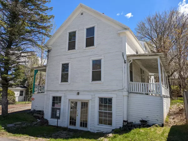 10 Depot ST, Kingfield, ME 04947