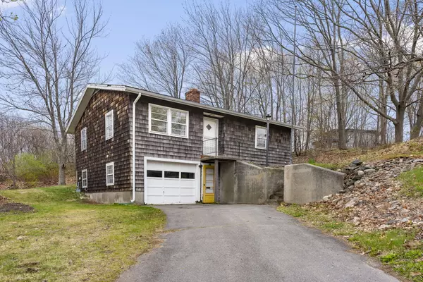 South Portland, ME 04106,123 Fort RD