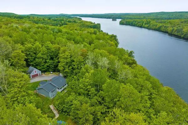 940 N River RD, Greene, ME 04236