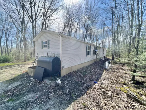 Surry, ME 04684,19 Oak Ridge LN