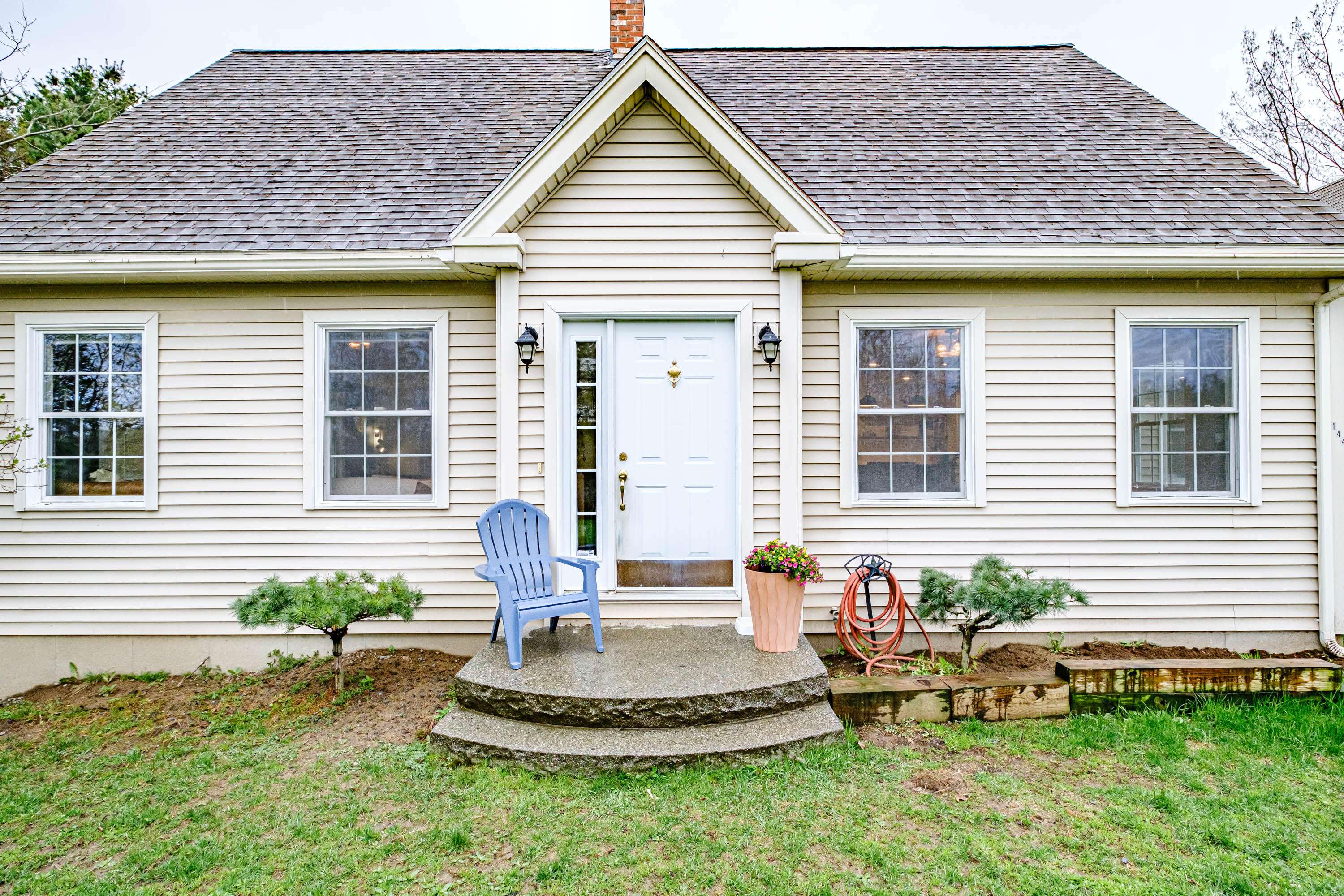 Scarborough, ME 04074,144 Holmes RD