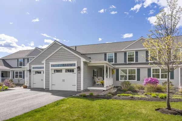 46 Tourmaline DR #46, Topsham, ME 04086