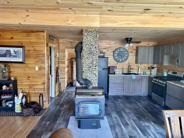 Byron, ME 04275,984 Garland Pond RD