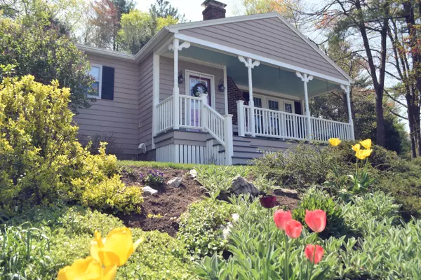 South Portland, ME 04106,640 Highland AVE