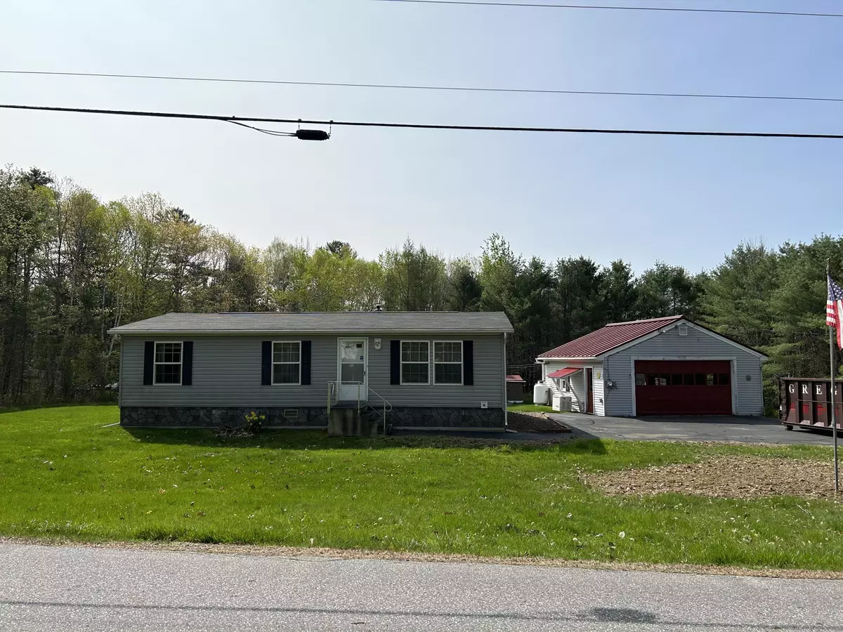Vassalboro, ME 04989,61 Brann RD