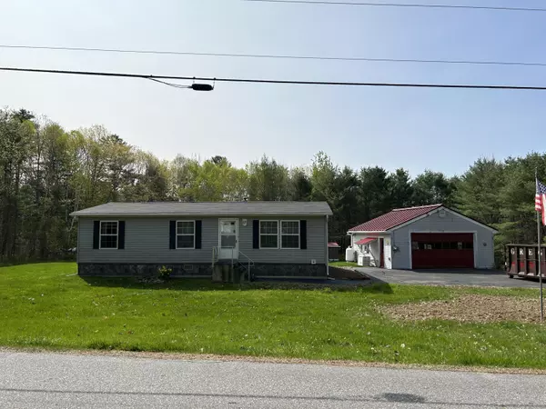 61 Brann RD, Vassalboro, ME 04989