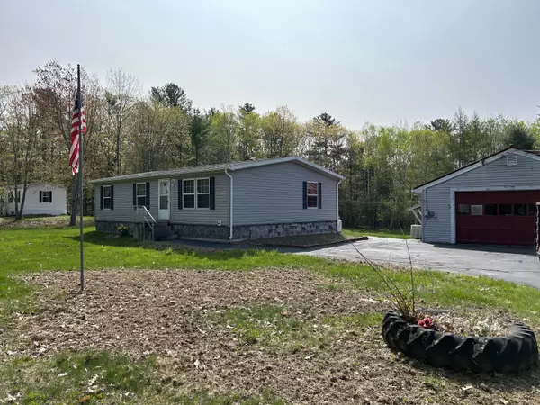 Vassalboro, ME 04989,61 Brann RD