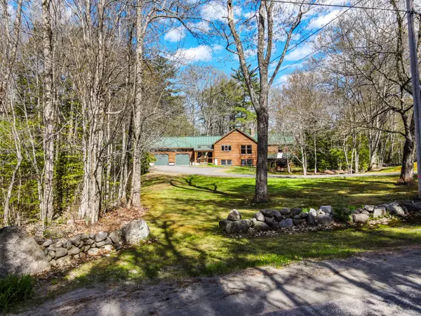 Mount Vernon, ME 04352,664 Dunn RD