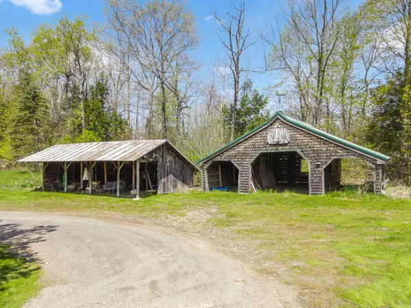 Vassalboro, ME 04989,49 Taber Hill RD