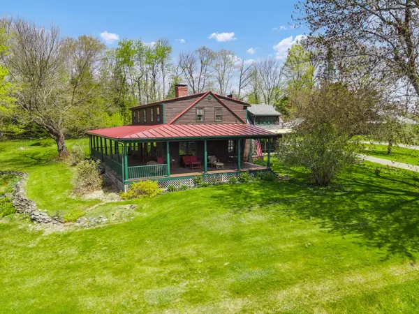 Vassalboro, ME 04989,49 Taber Hill RD