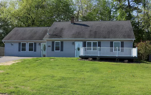 45 Thomas ST, Madison, ME 04950