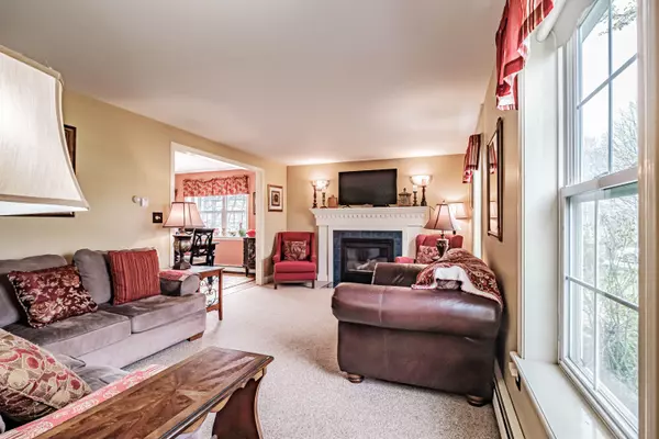 South Portland, ME 04106,137 Brindle CIR