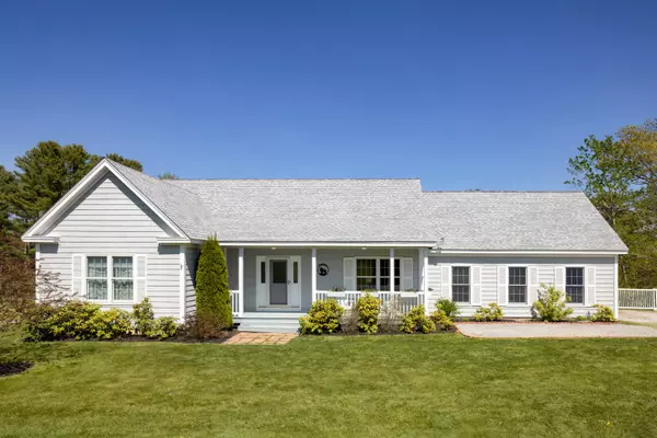 86 Back Meadow DR, Warren, ME 04864