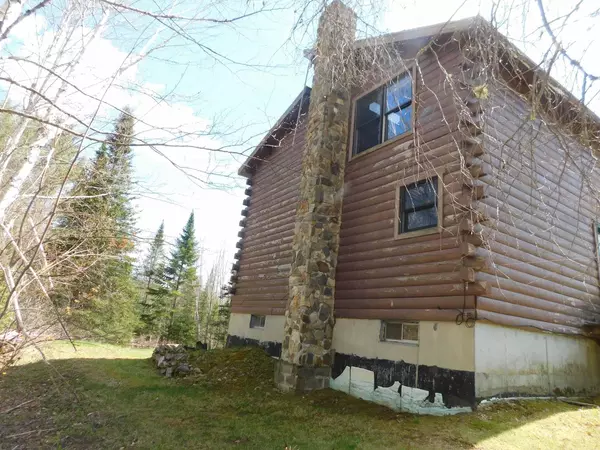 Stetson, ME 04488,107 Hughey RD S