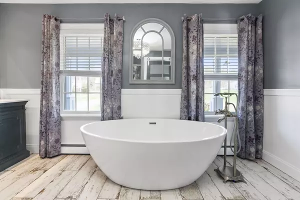 Minot, ME 04258,98 Goodwin RD