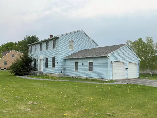 30 Forest PARK, Waterville, ME 04901