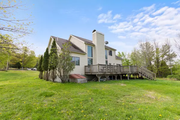 Norway, ME 04268,183 Pikes Hill RD