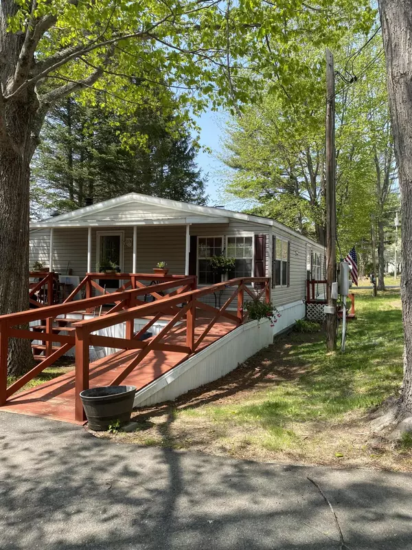 Norway, ME 04268,3 Fir DR