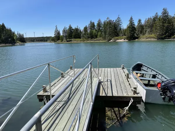 Vinalhaven, ME 04863,75 Boy Scout Point RD